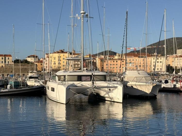 image boat