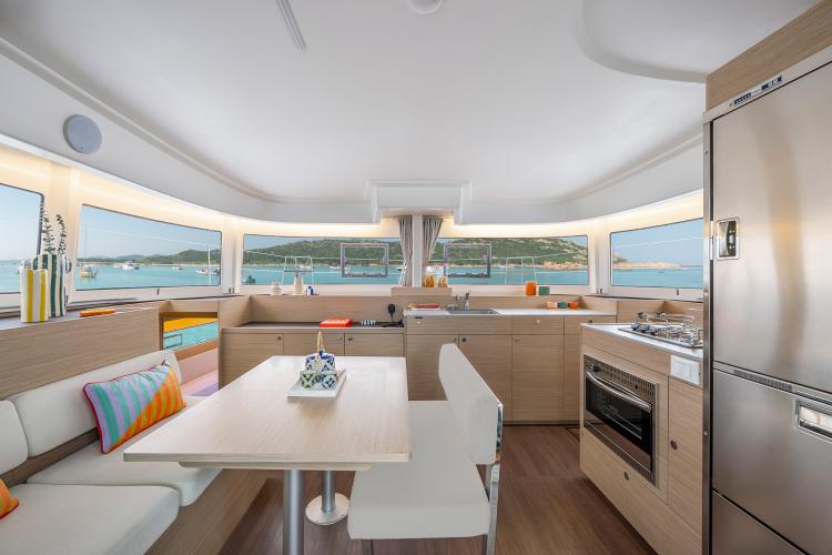 image boat